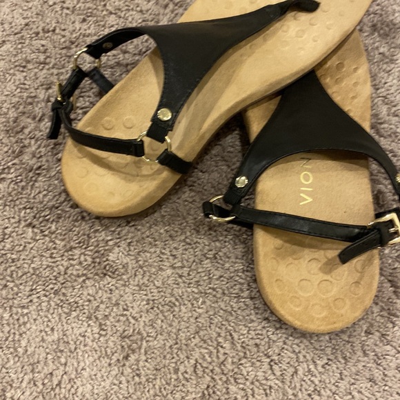 Vionic sandals - Picture 4 of 6